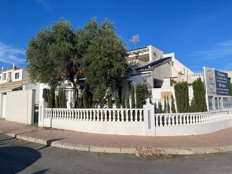 Commercial for Sale in Orihuela, Alicante 10