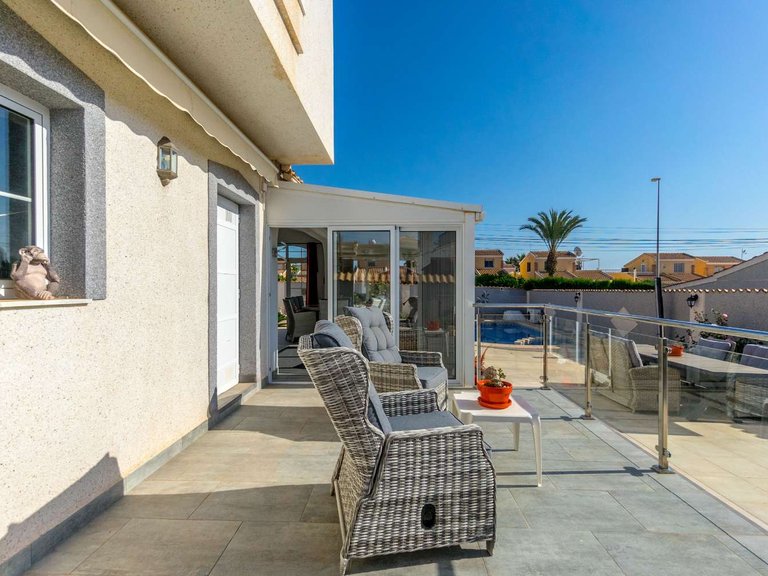 Villa for Sale in Orihuela, Alicante 26