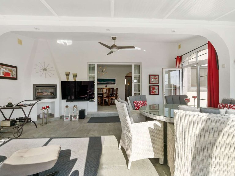 Villa for Sale in Orihuela, Alicante 18