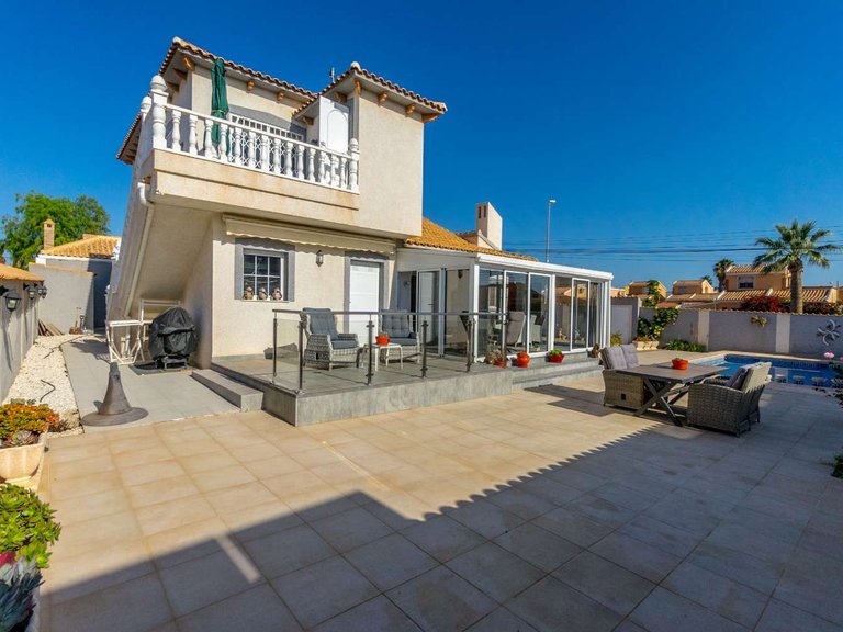 Villa for Sale in Orihuela, Alicante 25