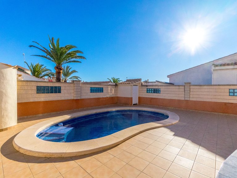 Villa for Sale in Orihuela, Alicante 5