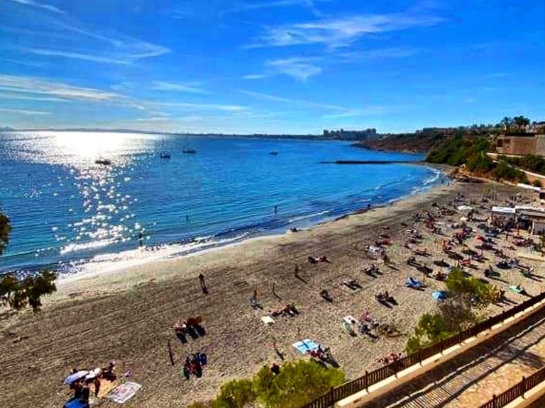 Villa for Sale in Orihuela, Alicante 40