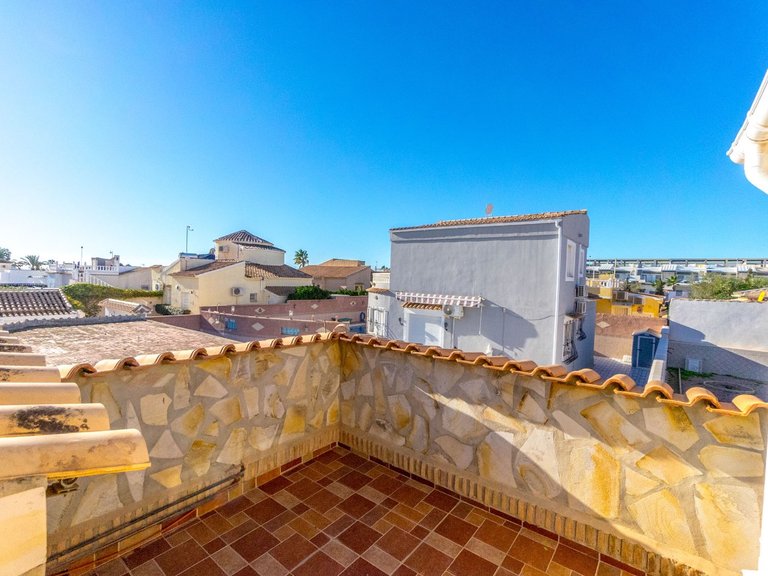 Villa for Sale in Orihuela, Alicante 31