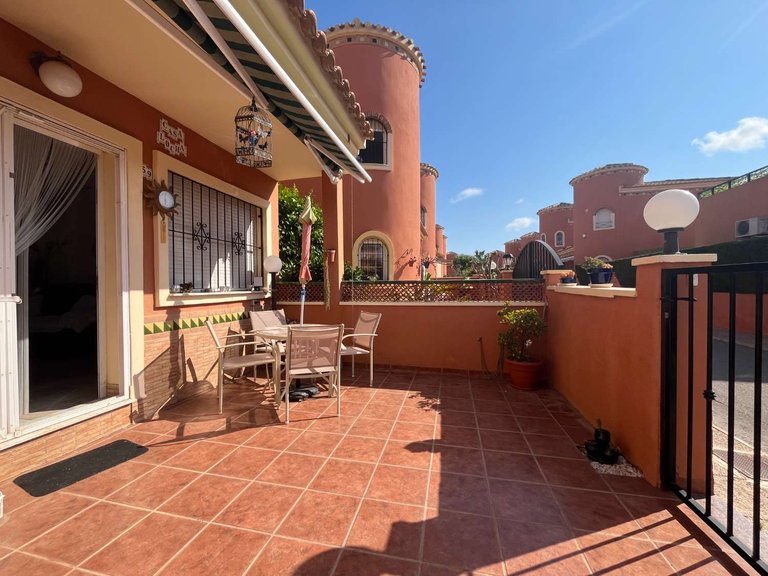 Villa for Sale in Orihuela, Alicante 25