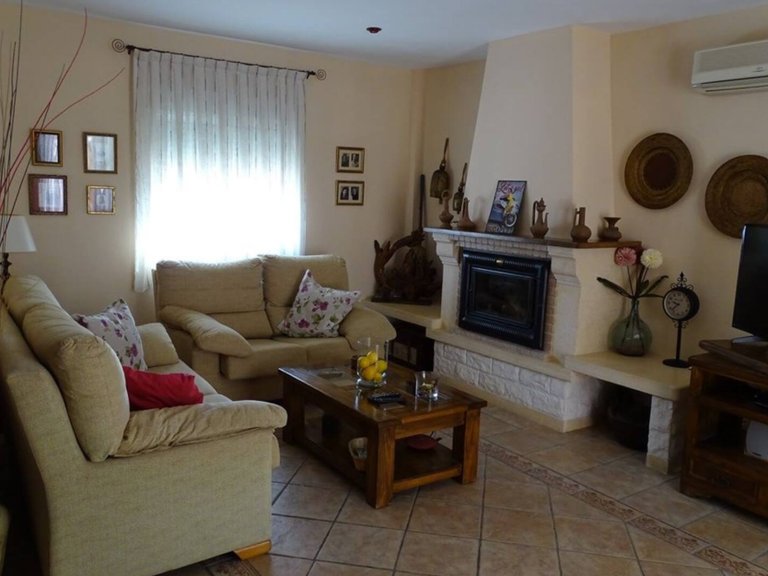 Villa for Sale in Mutxamel, Alicante 21