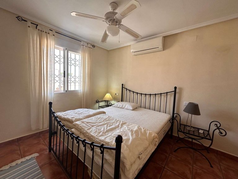 Villa for Sale in Orihuela, Alicante 31