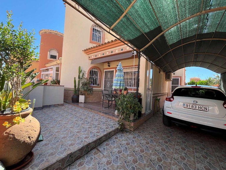 Villa for Sale in Orihuela, Alicante 30