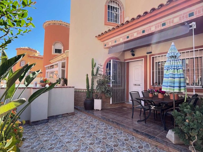 Villa for Sale in Orihuela, Alicante 2
