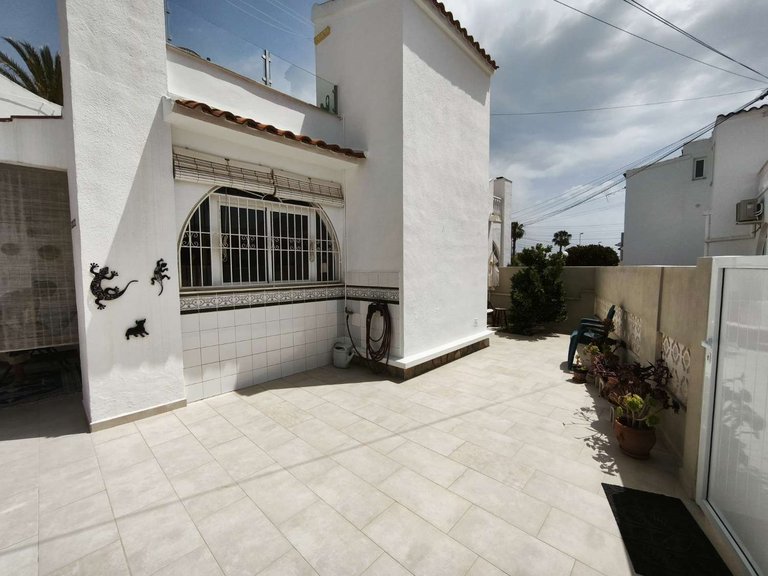 Villa for Sale in Orihuela, Alicante 2