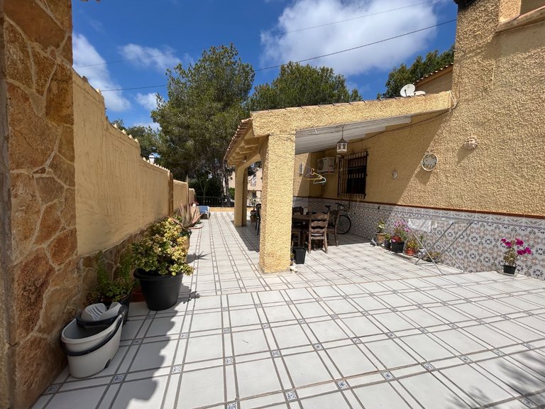 Villa for Sale in Orihuela, Alicante 5
