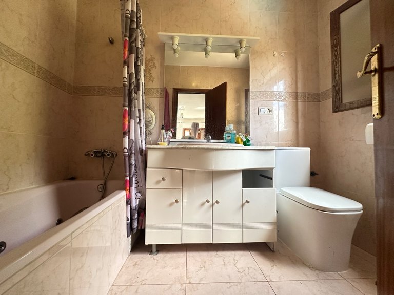 Villa for Sale in Orihuela, Alicante 20