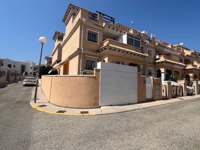 Town House for Sale in Orihuela, Alicante 23