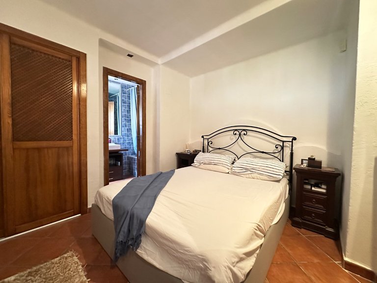 Apartment for Sale in Torrevieja, Alicante 20
