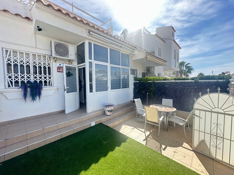 Villa for Sale in Orihuela, Alicante 1