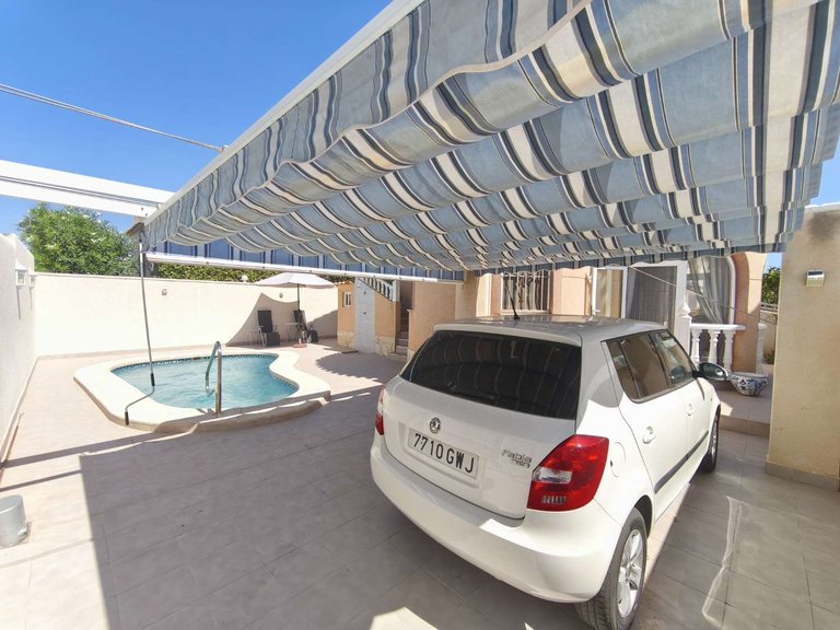 Villa for Sale in Orihuela, Alicante 12