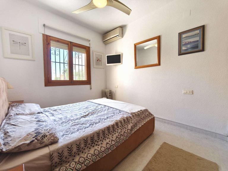 Villa for Sale in Orihuela, Alicante 24