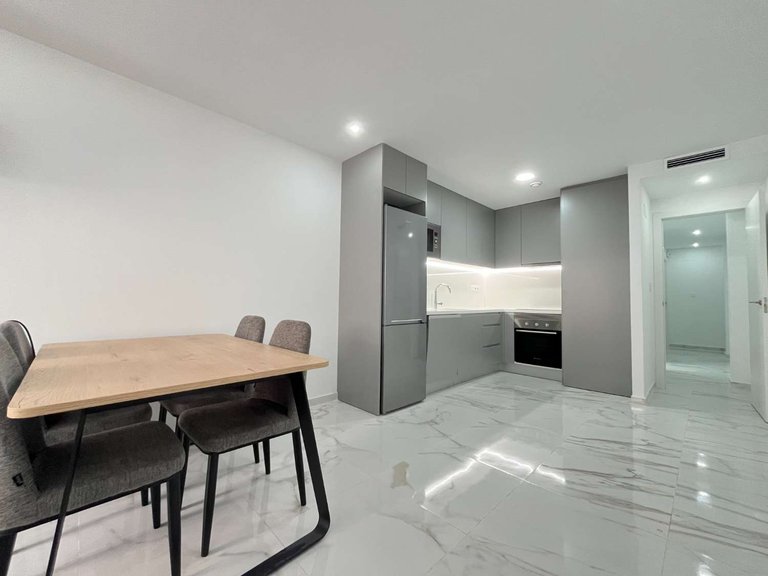 Apartment for Sale in Torrevieja, Alicante 13