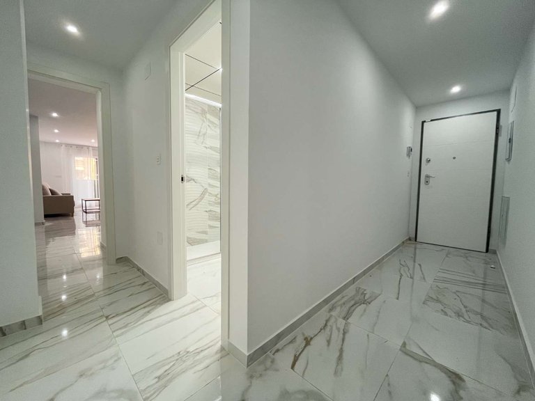 Apartment for Sale in Torrevieja, Alicante 6