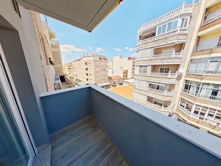 Apartment for Sale in Torrevieja, Alicante 9