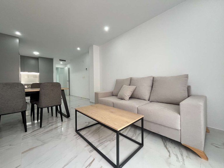 Apartment for Sale in Torrevieja, Alicante 11