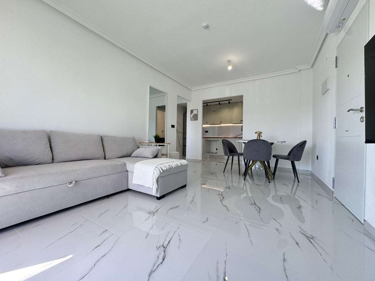 Apartment for Sale in Orihuela, Alicante 1