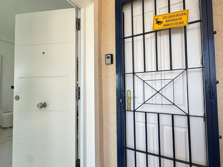 Apartment for Sale in Orihuela, Alicante 3