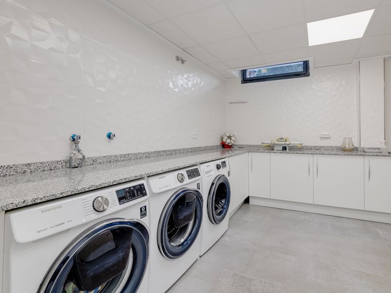 Villa for Sale in Torrevieja, Alicante 23