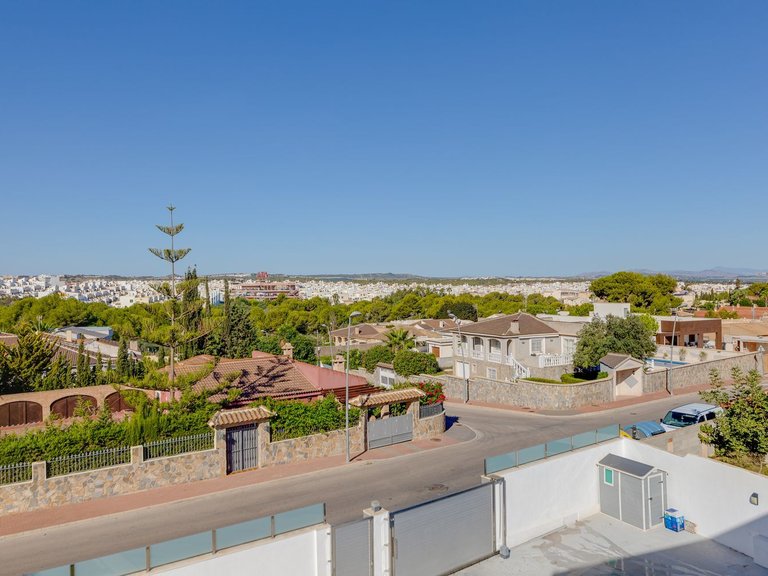 Villa for Sale in Torrevieja, Alicante 47