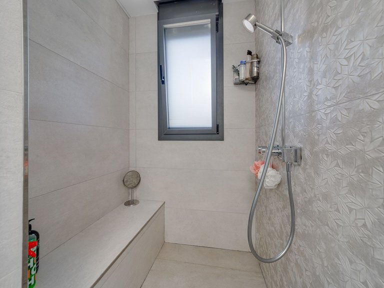 Villa for Sale in Torrevieja, Alicante 16