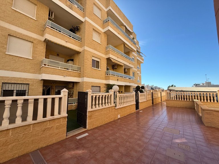 Apartment for Sale in Torrevieja, Alicante 3
