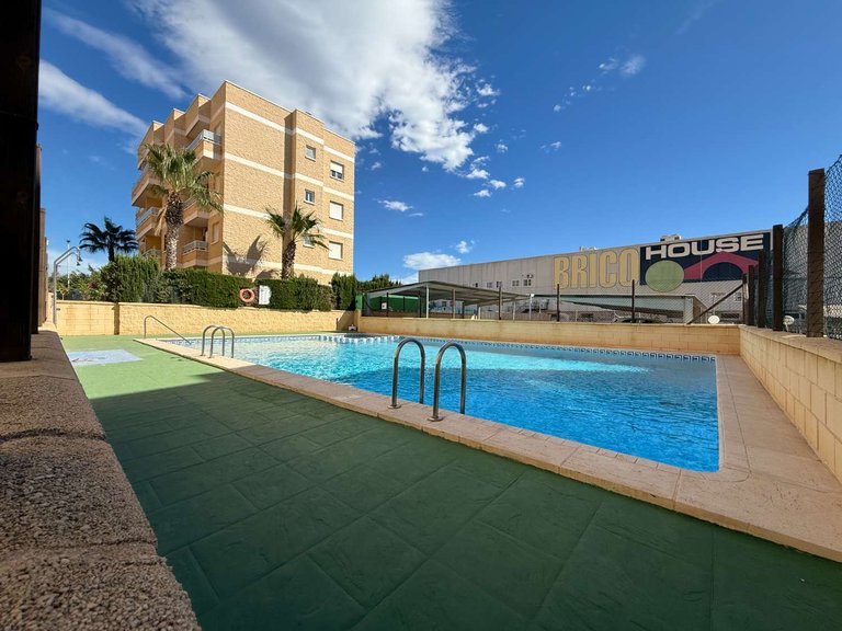 Apartment for Sale in Torrevieja, Alicante 32