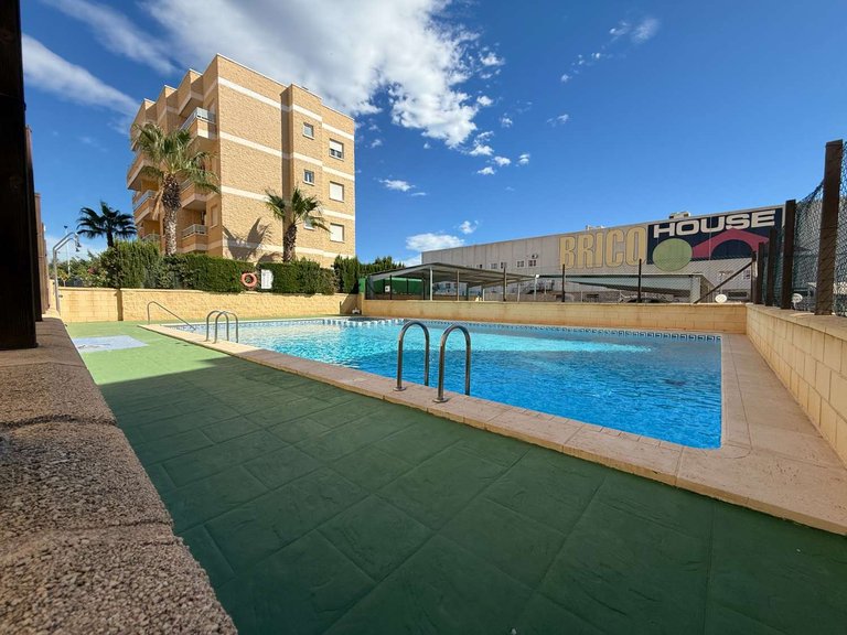 Apartment for Sale in Torrevieja, Alicante 31