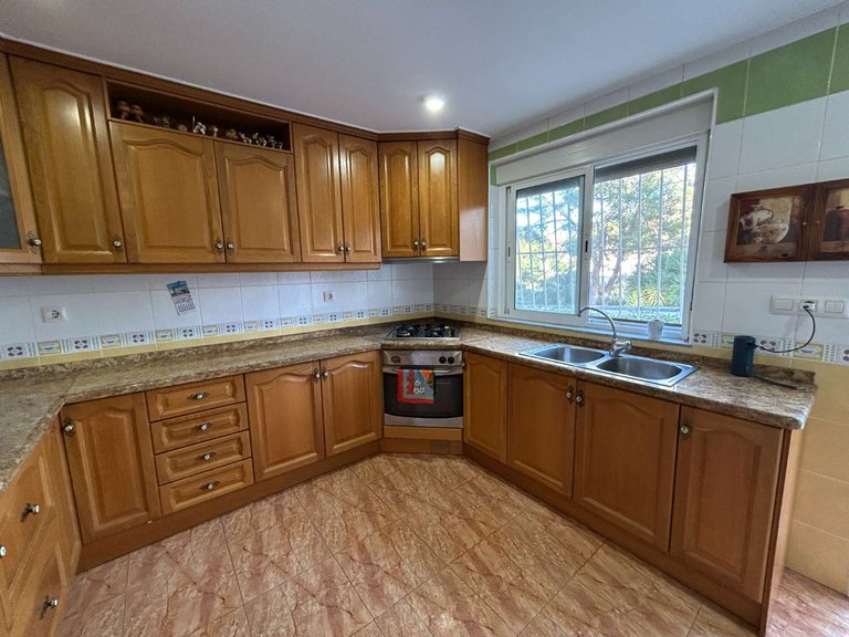 Villa for Sale in Torrevieja, Alicante 14