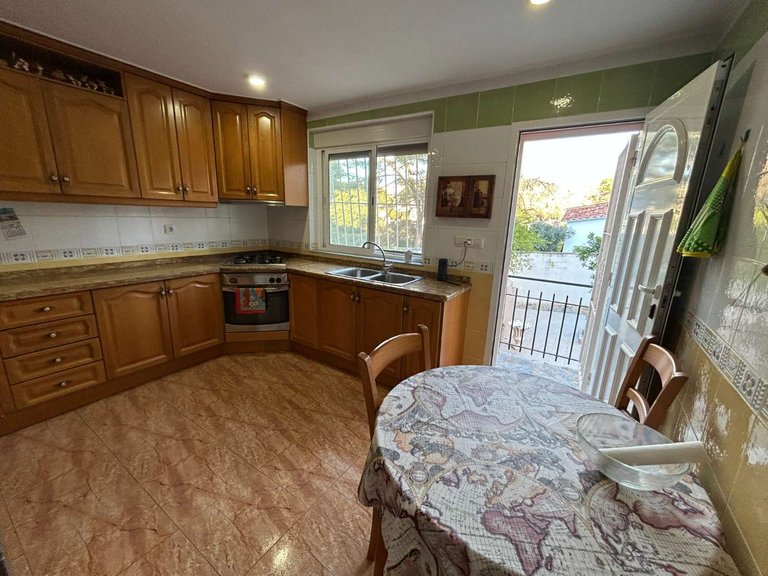 Villa for Sale in Torrevieja, Alicante 12