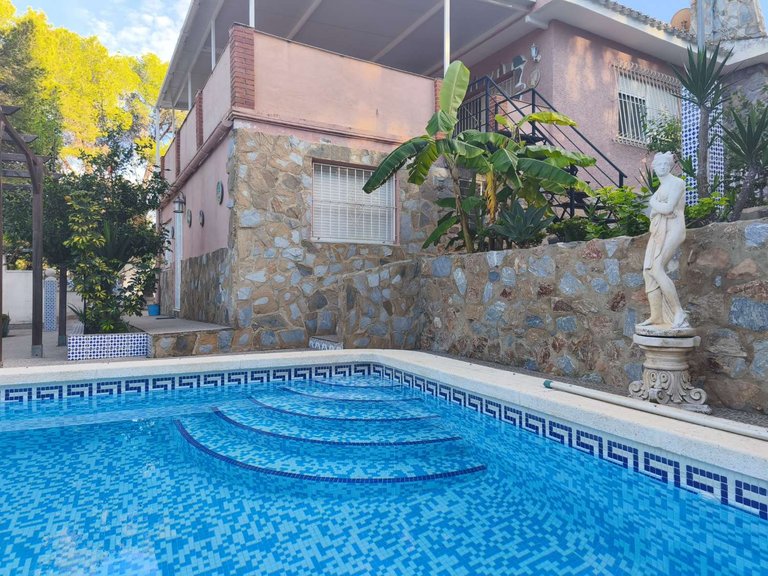 Villa for Sale in Torrevieja, Alicante 2