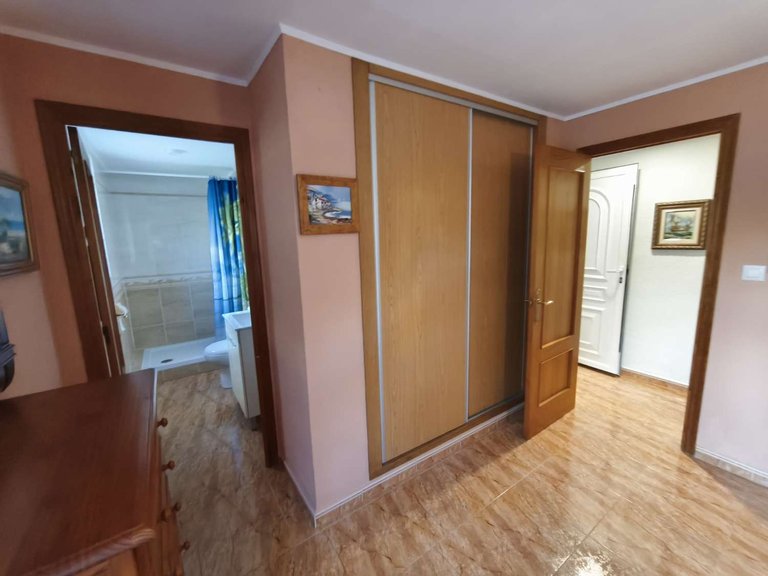 Villa for Sale in Torrevieja, Alicante 17