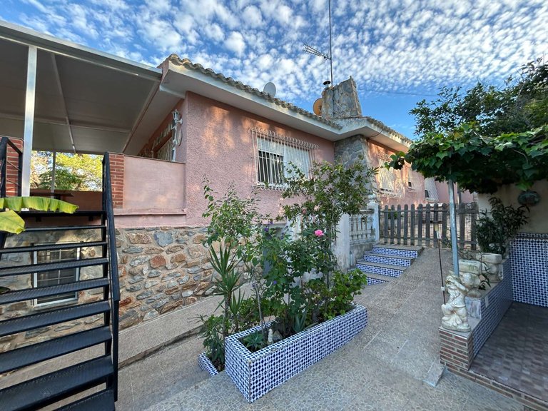Villa for Sale in Torrevieja, Alicante 41
