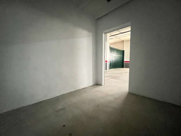 Garage for Sale in Orihuela, Alicante 4