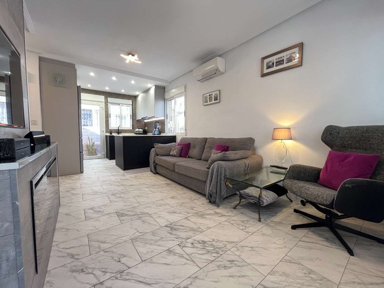 Town House for Sale in Orihuela, Alicante 12