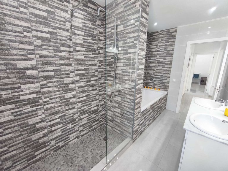 Villa for Sale in Torrevieja, Alicante 43