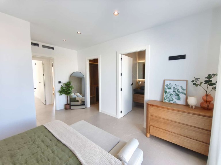 Villa for Sale in Torrevieja, Alicante 28