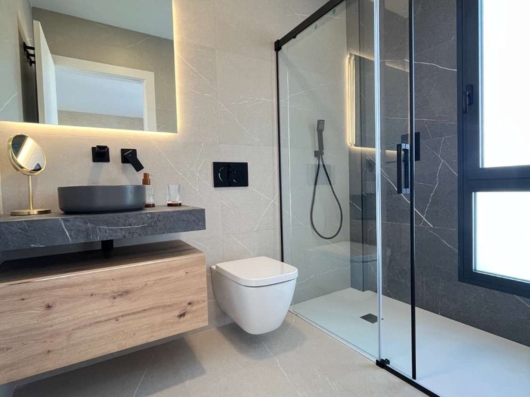 Villa for Sale in Torrevieja, Alicante 26