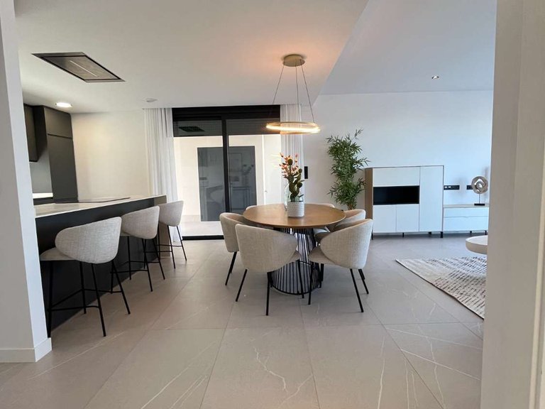 Villa for Sale in Torrevieja, Alicante 16