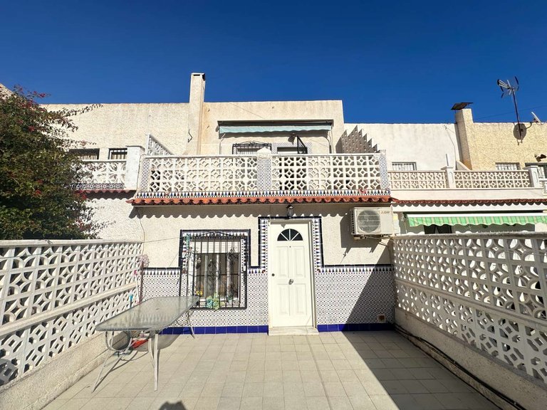 Town House for Sale in Torrevieja, Alicante 1