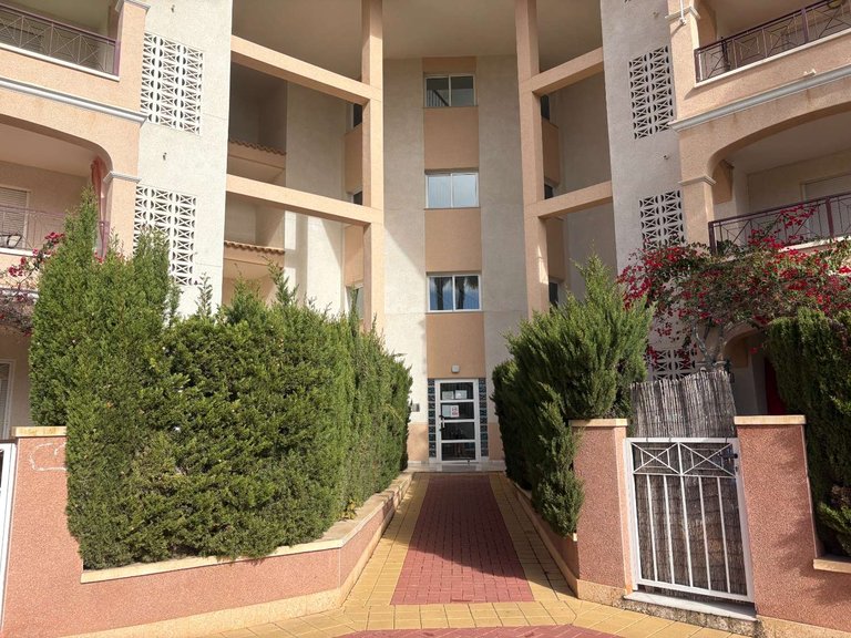 Apartment for Sale in Orihuela, Alicante 2