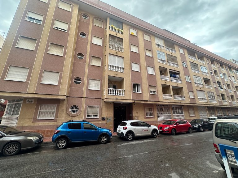 Apartment for Sale in Torrevieja, Alicante 1