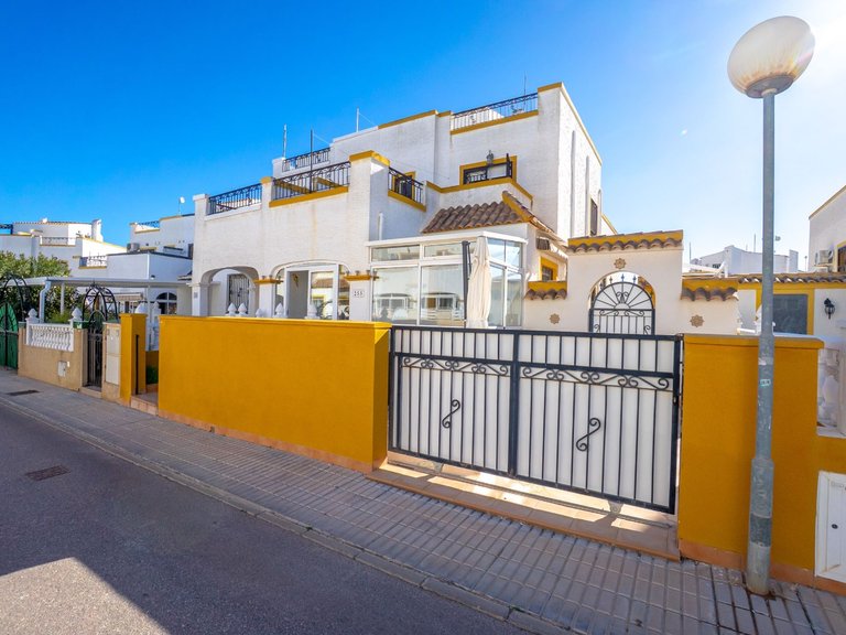 Town House for Sale in Orihuela, Alicante 1