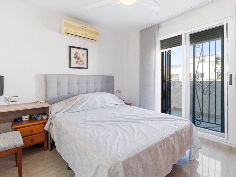 Town House for Sale in Orihuela, Alicante 25