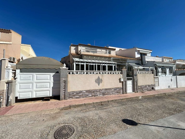 Town House for Sale in Orihuela, Alicante 2