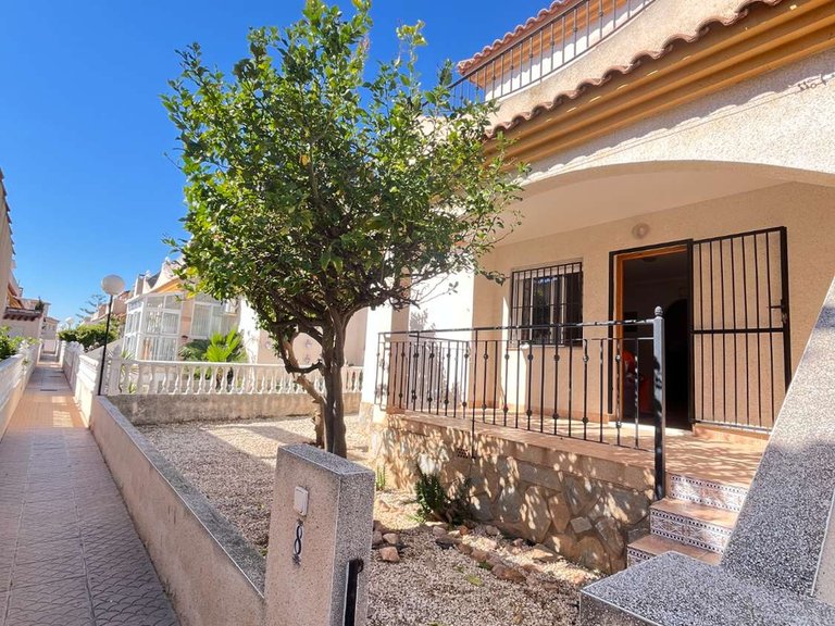 Town House for Sale in Orihuela, Alicante 1